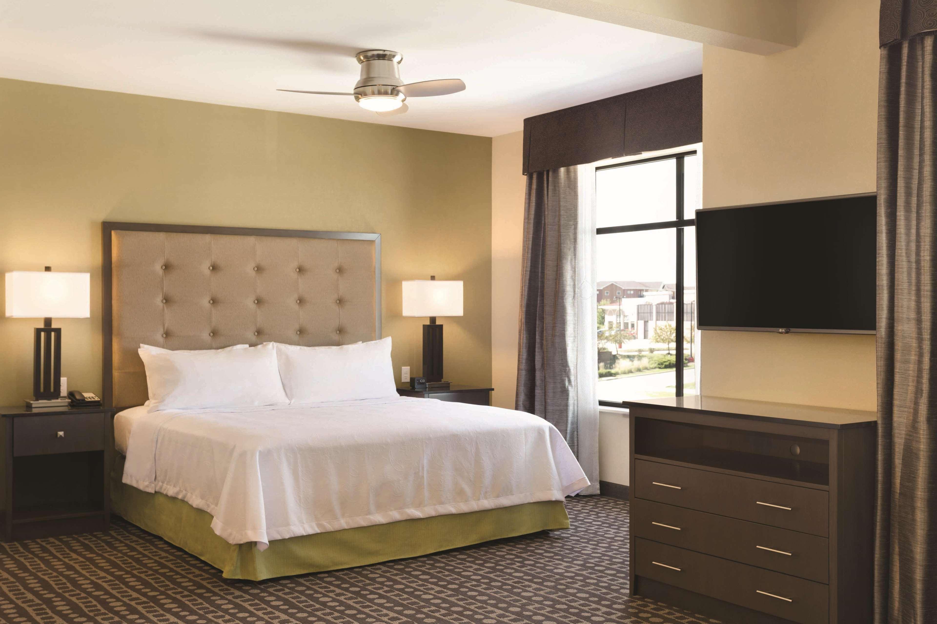 Hotel Homewood By Hilton West Des Moines/sw Mall Area 3*